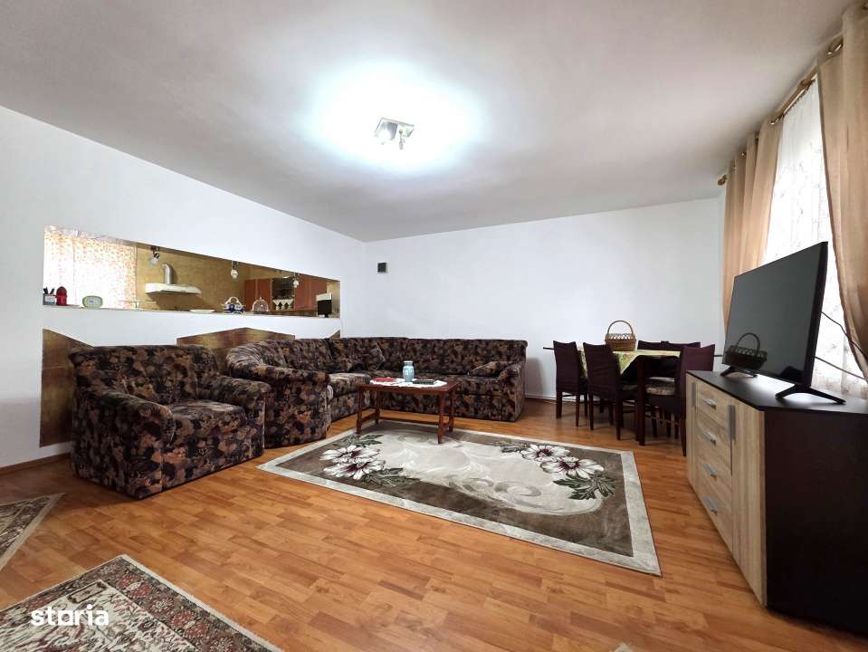 Casa cu 3 camere si garaj - teren 1180 MP - Oituz, jud. Constanta - Imagine principală: 5/19