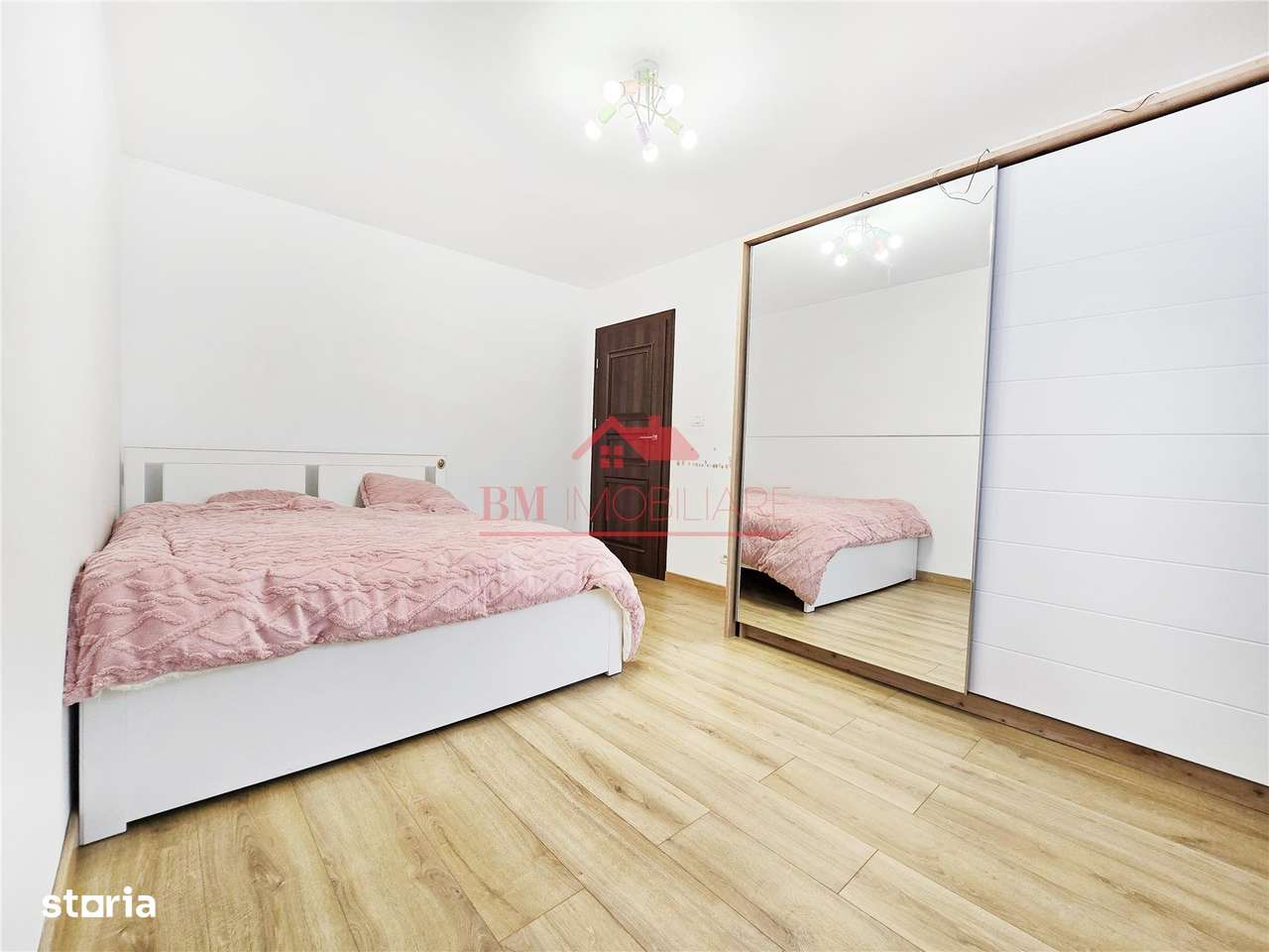 Vila de vanzare in Domnesti - mobilata si utilata-7