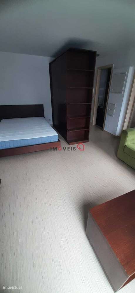 Apartamento T0 - centro histórico de Leiria - Grande imagem: 4/10