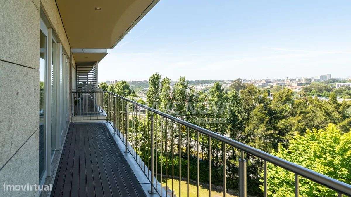 PS - Excelente Apartamento T3 em prédio Lake Towers, Vila Nova de Gaia-24