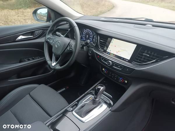 Opel Insignia 1.6 T Innovation S&S - 18