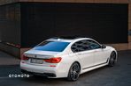 BMW Seria 7 750Li xDrive - 12