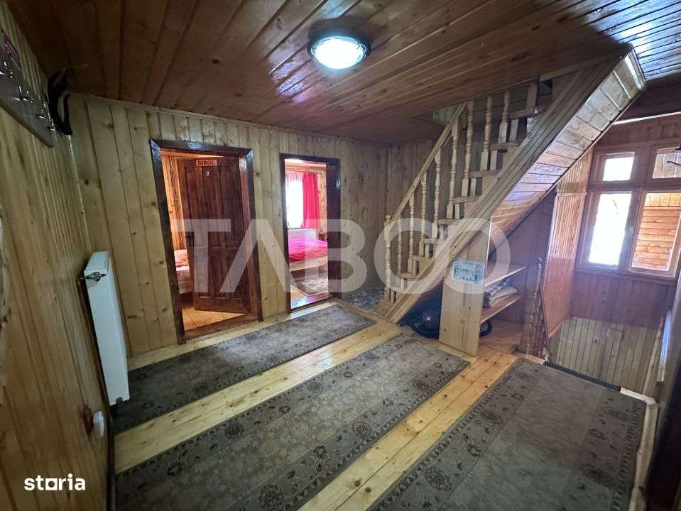 Cabana spatioasa la 5 km de Partia Sureanu complet utilata-10