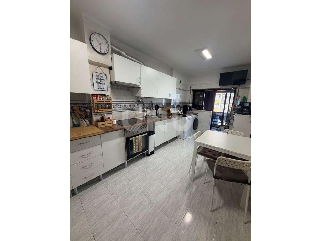 Apartamento T3 Amora - Junto à Baía do Seixal-6