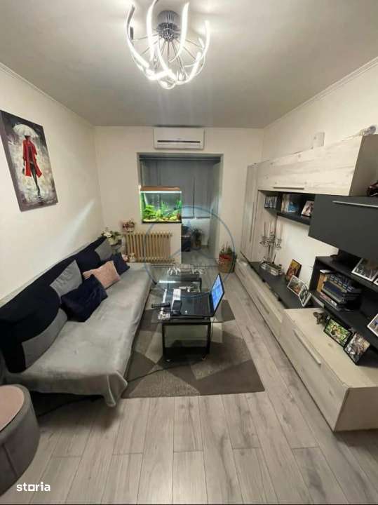 Apartament modern cu 2 camere, zona centrala - Imagine principală: 5/9