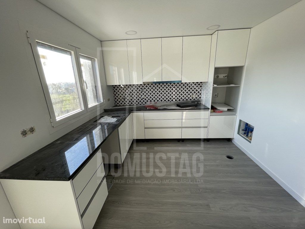 Apartamento T3 duplex - Santa Joana - Aveiro