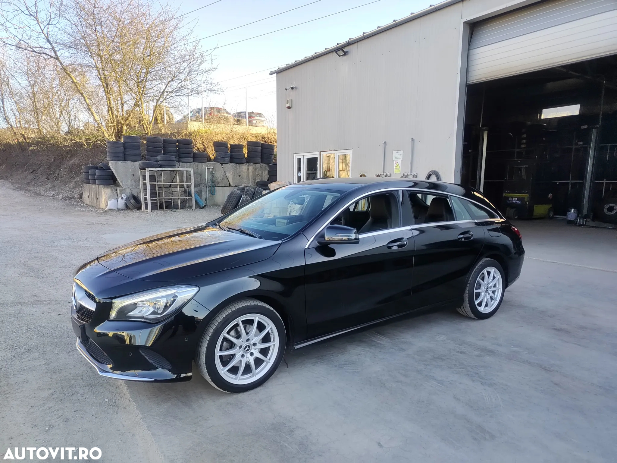 Mercedes-Benz CLA Shooting Brake 180 7G-DCT - 8