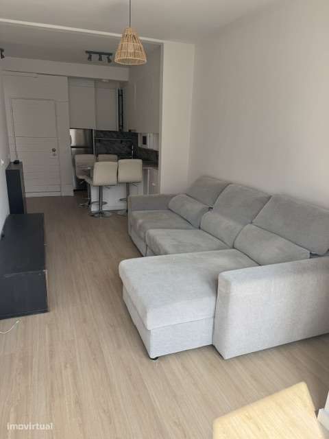 T1 Rua das Doze Casas-31