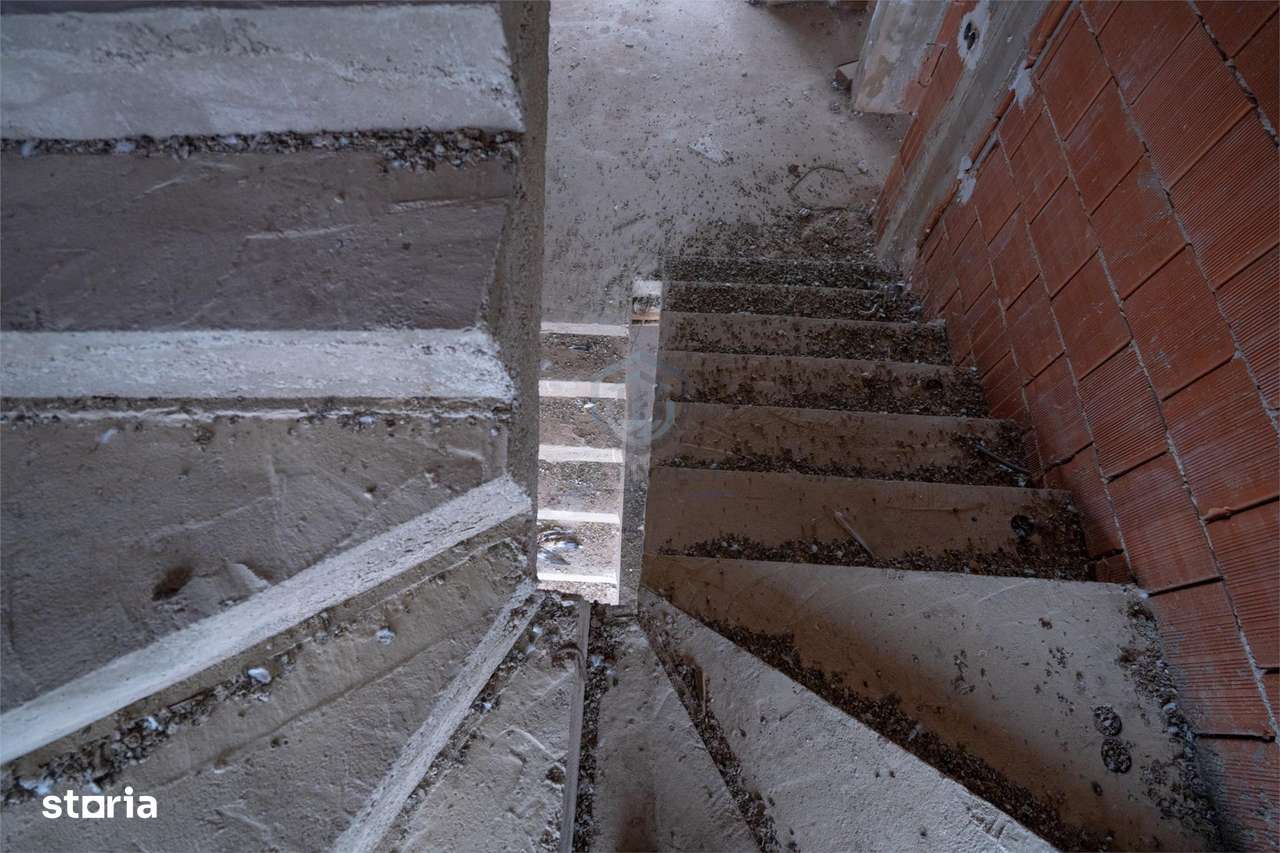 Casa de vanzare, 7 camere, P+E, Sanmartin, sat.Rontau - Imagine principală: 5/17