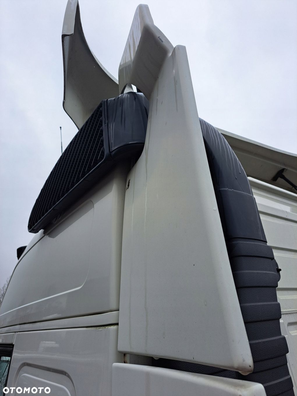 SPOILER OWIEWKA KOSA LEWA VOLVO FH FM - 1