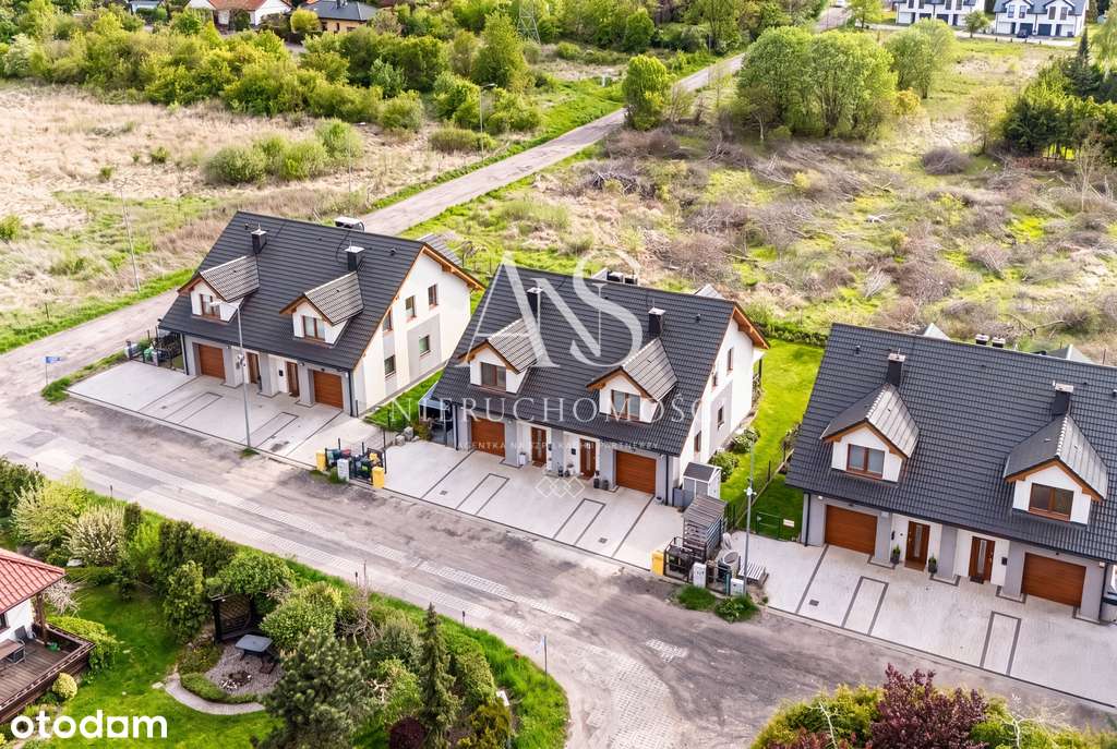 Piękny, jasny bliźniak z garażem i ogrodem-Mierzyn-7