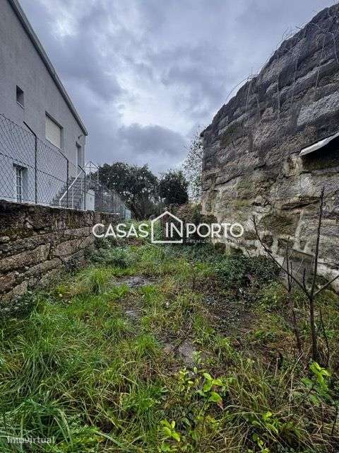 Prédio para Obra junto ao Hospital de São João-5