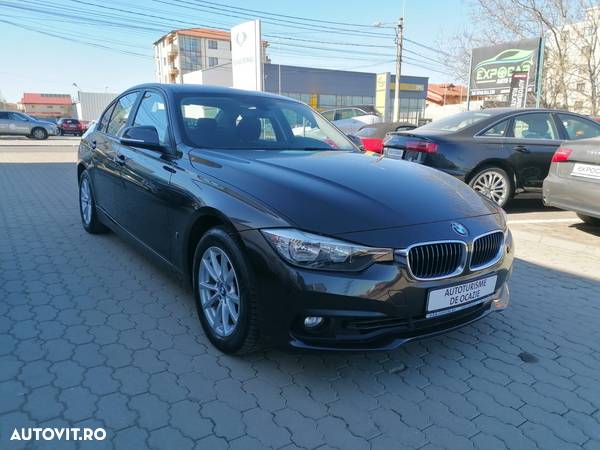 BMW Seria 3 330e iPerformance AT Advantage - 4