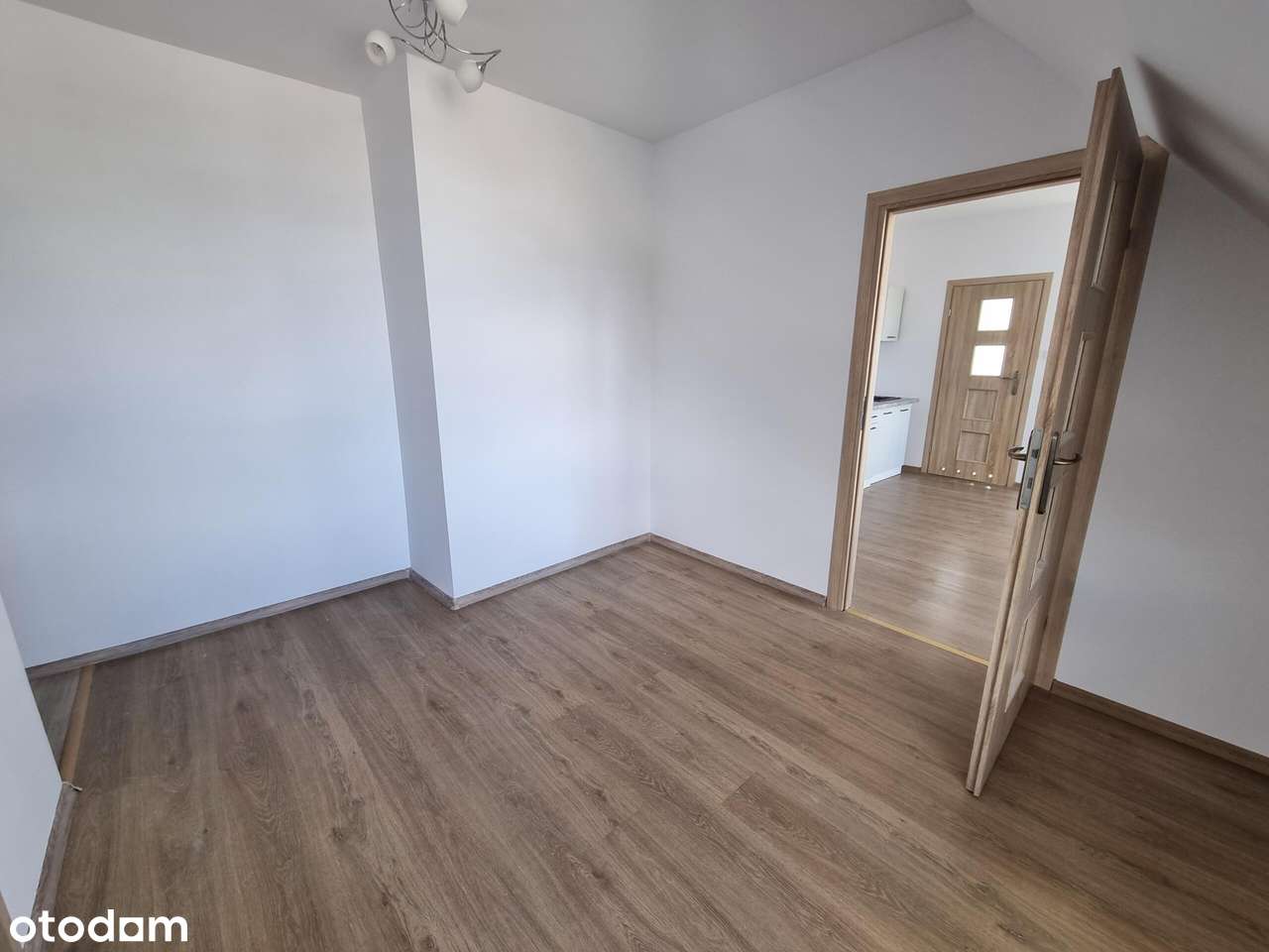 Mieszkanie w centrum Chodzieży- na sprzedaż!-3