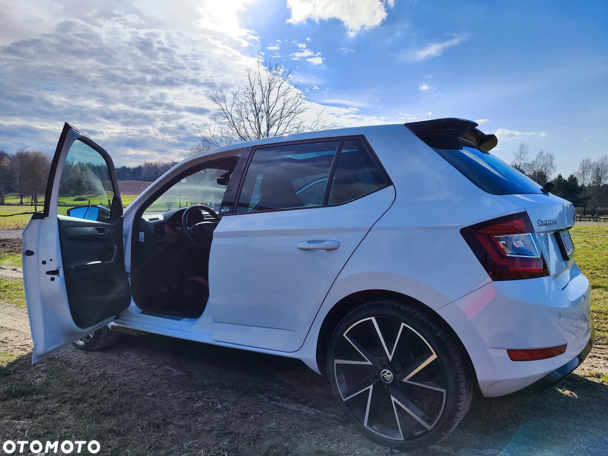 Skoda Fabia 1.0 TSI Monte Carlo - 4