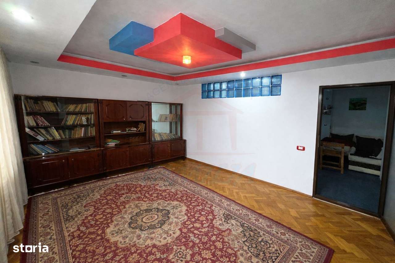 Etaj 8/10 | 78 mp total | 75.000 € negociabil