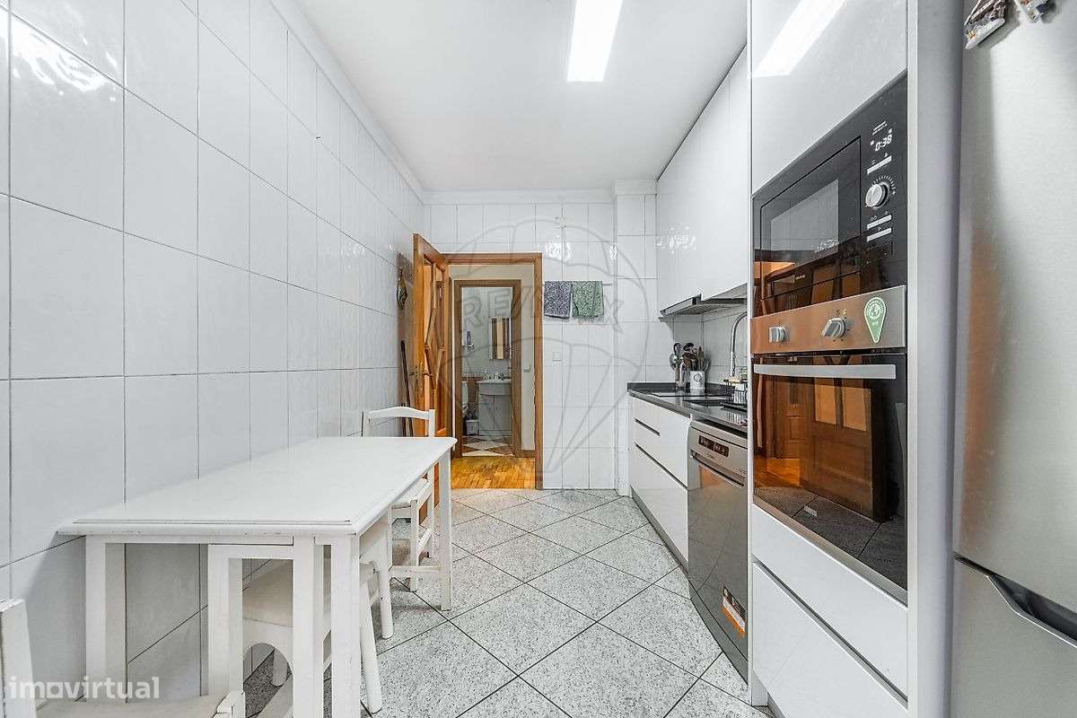 Apartamento T2 em Fermentões com terraço - Grande imagem: 4/26