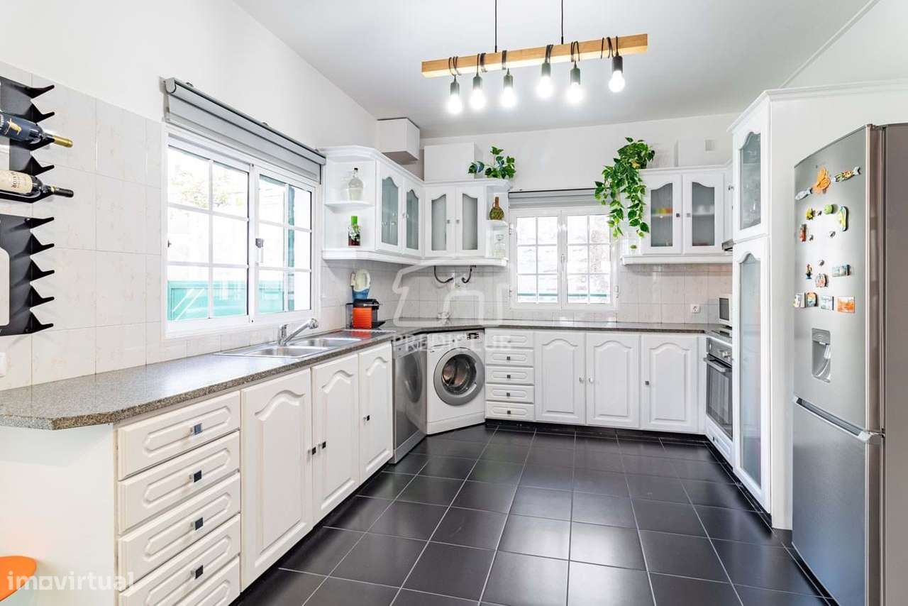 Moradia T2+1 - Caniço - Grande imagem: 5/27