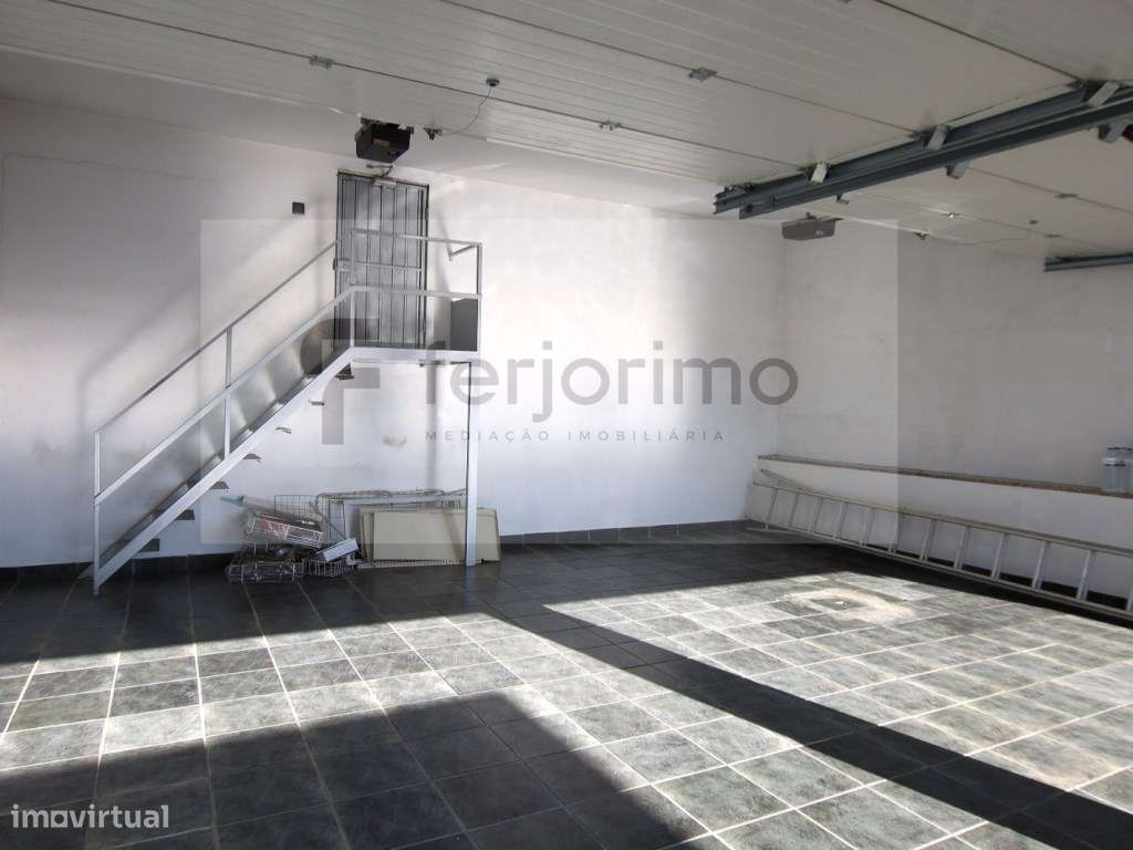 Espetacular Moradia Isolada T4-12