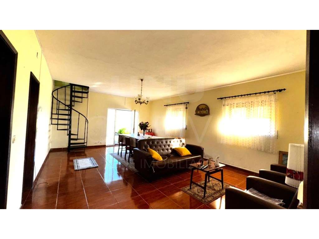 Moradia T5 - Cristelo Covo, Valença - Grande imagem: 3/26