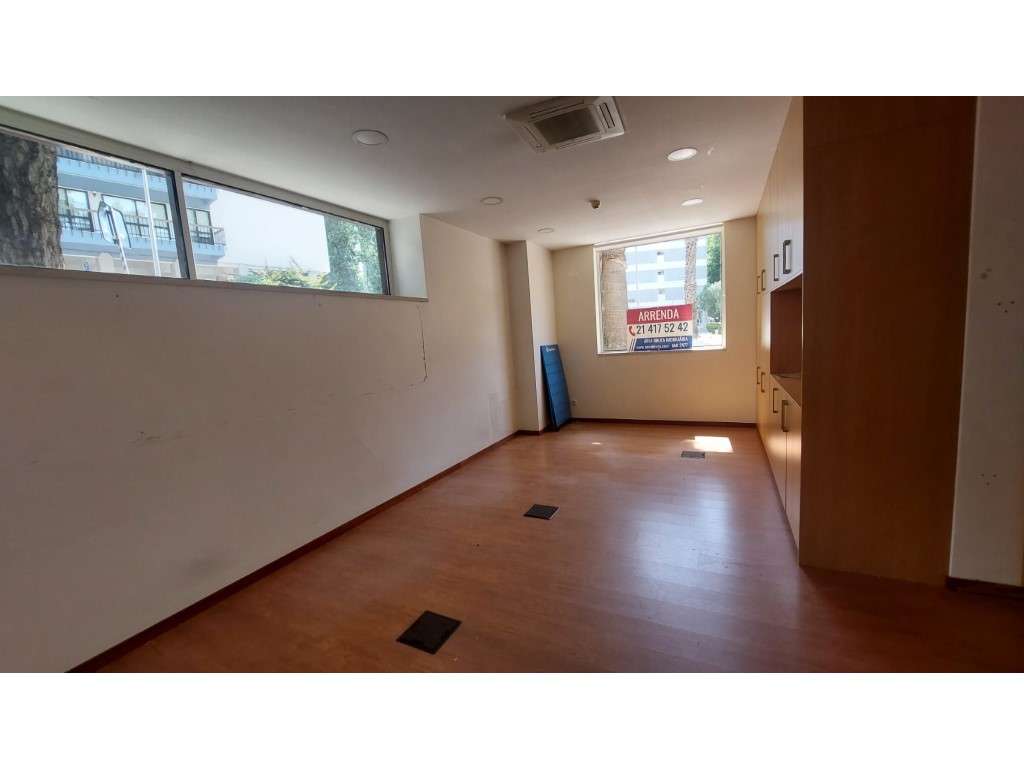 Loja Carnaxide, RC Centro Cívico - Grande imagem: 3/6