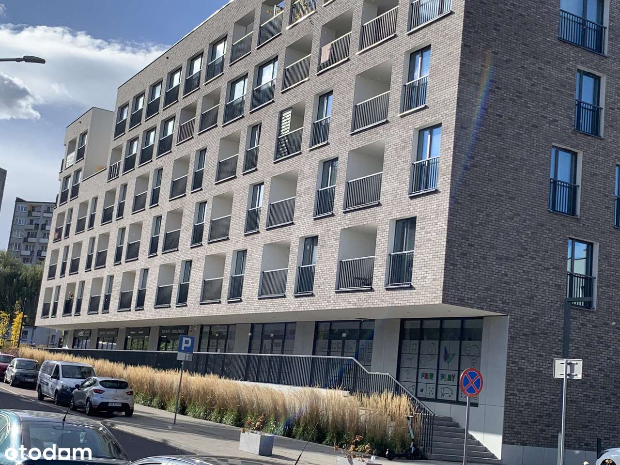 Strzelecka 8B, centrum, parter, duże witryny - Pełny obrazek: 2/6