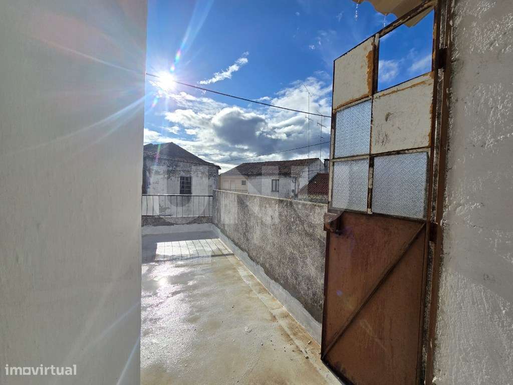 Moradia T2 com terraço-19