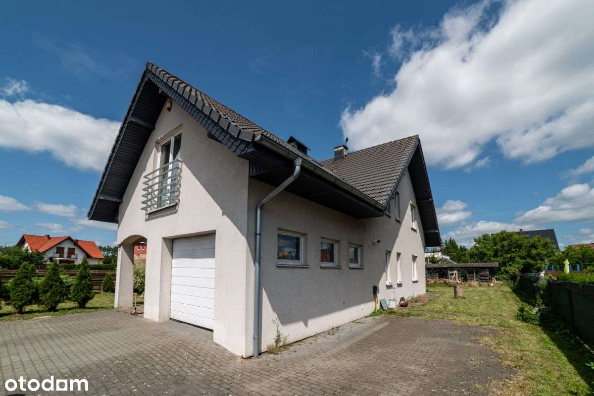 Duży i wyjątkowy dom w Bolszewie 322 m2-9