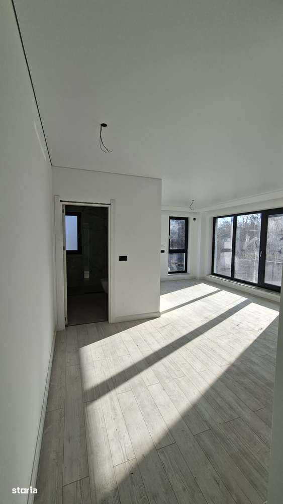 Apartament cu doua camere decomandat, gradina, nou,Palas/Iulius/centru-2