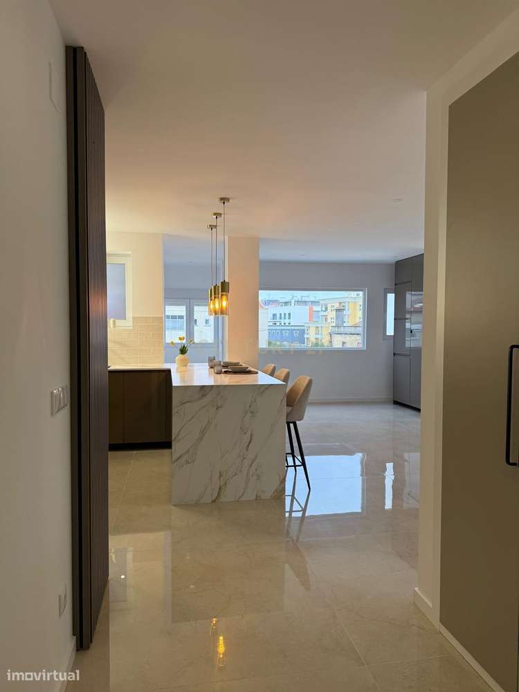 T3 requalificado no coração de Torres Vedras.-15