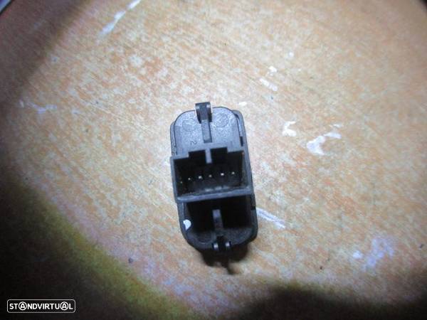 Interruptor 30669957 0345150030669958  VOLVO V50 2004 2.0D 135CV 5P PRETO INTERRUPTOR DE FECHO CENTRAL - 2