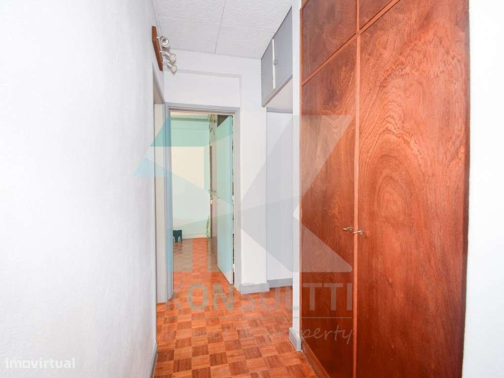 Apartamento T4 Alfragide - Amadora-21