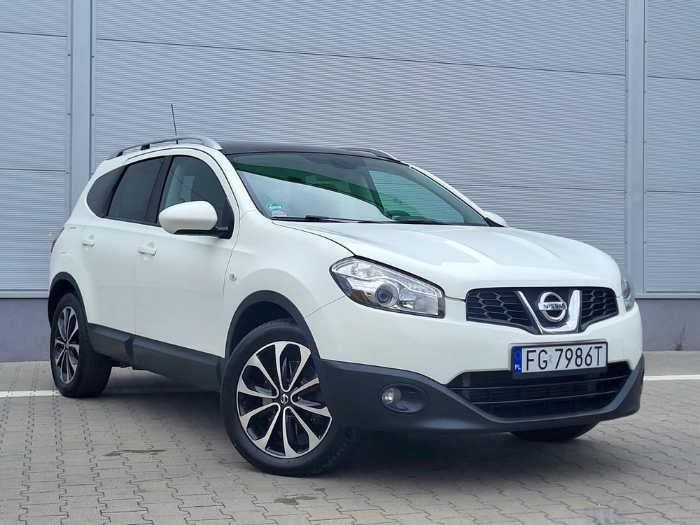 Nissan Qashqai 2.0 dCi DPF tekna 2011