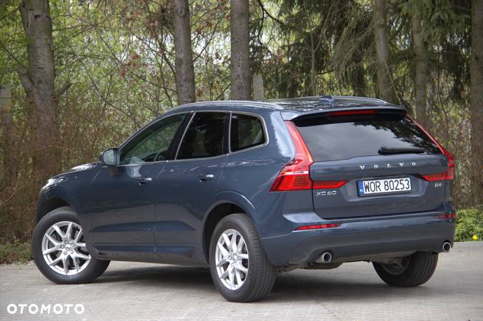 Volvo XC 60 B4 D AWD Geartronic Momentum - 12