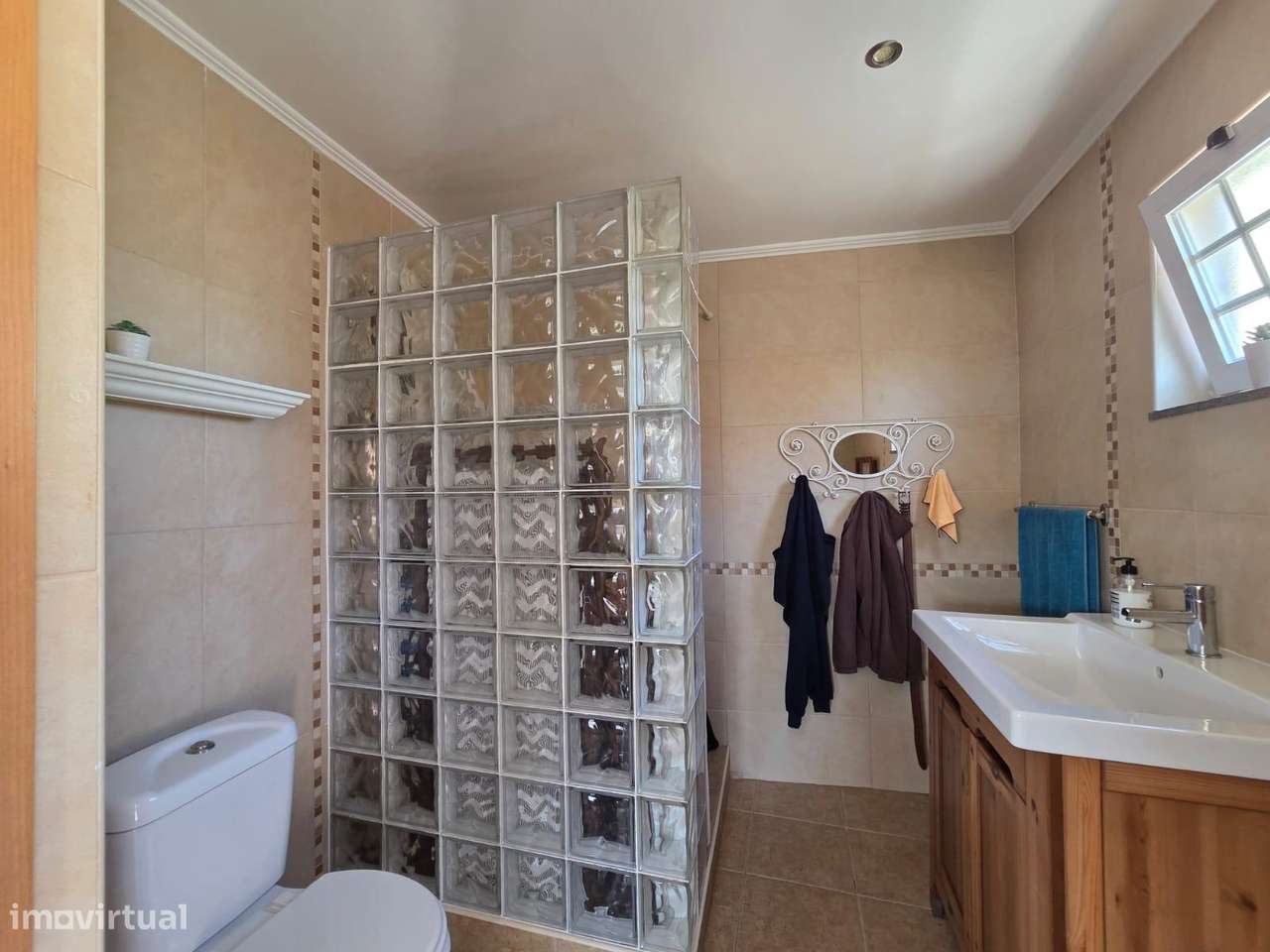 Moradia T2+1 com Anexo Independente, Jardim e Garagem – Rinchoa-13