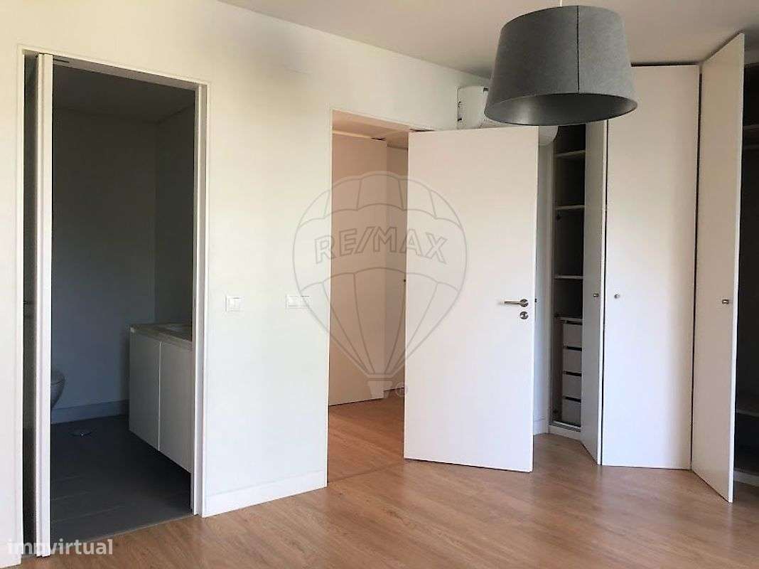Apartamento T2 para arrendamento - Grande imagem: 5/13