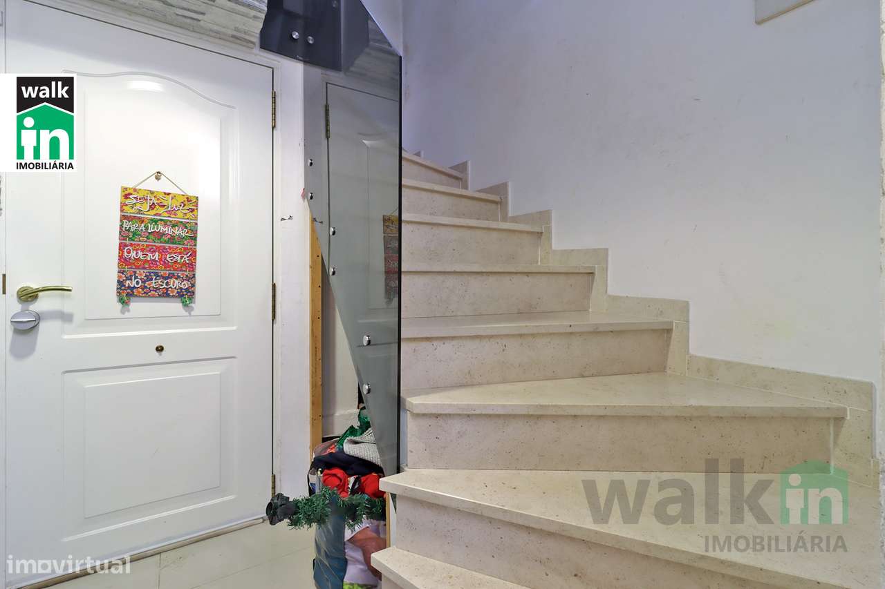 Moradia V3 no Alto do Lagoal, Caxias, Oeiras-37