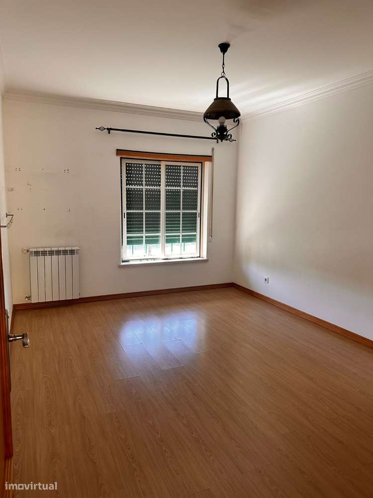 Apartamento T4 Benavente-20