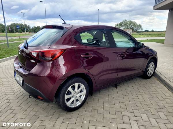 Mazda 2 - 2