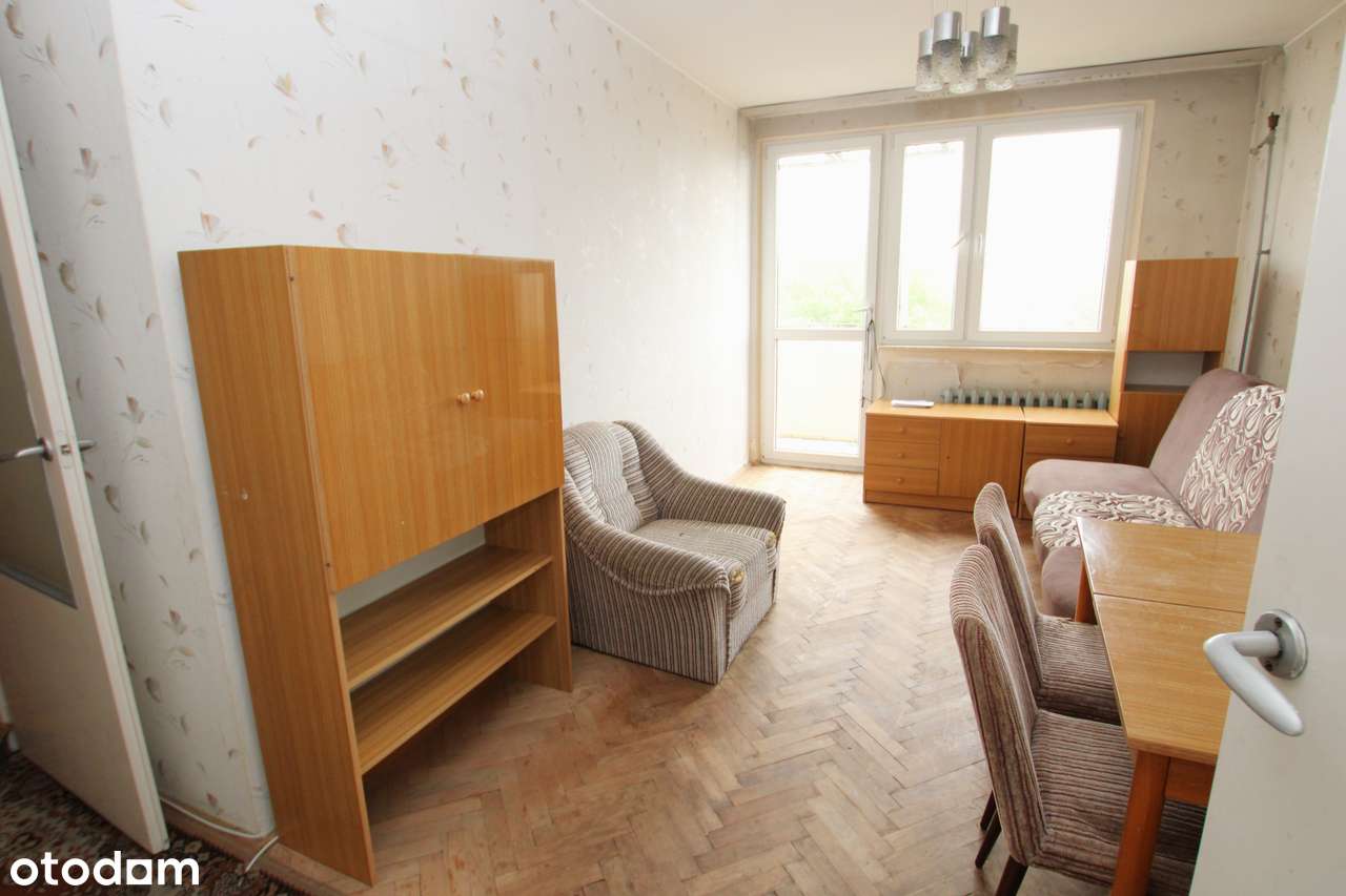 3-pokojowe **mieszkanie do remontu** w centrum miasta ul. Robotnicza-7