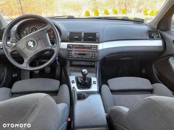 BMW Seria 3 316i - 7