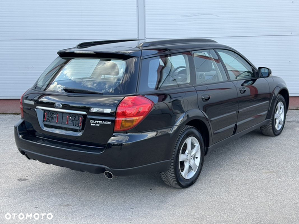 Subaru Outback - 6