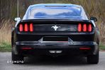 Ford Mustang - 13