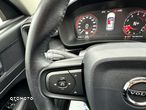 Volvo XC 40 T3 Momentum - 24