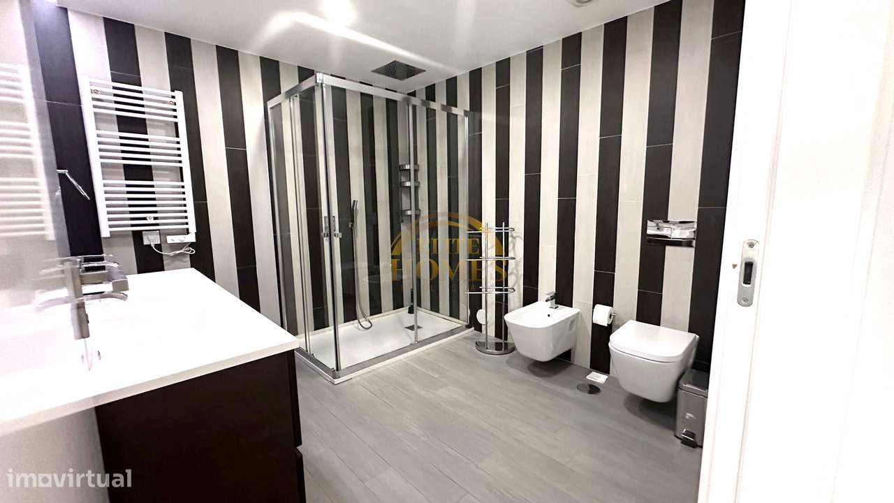 Apartamento T3 de Luxo em Paço de Arcos.-21