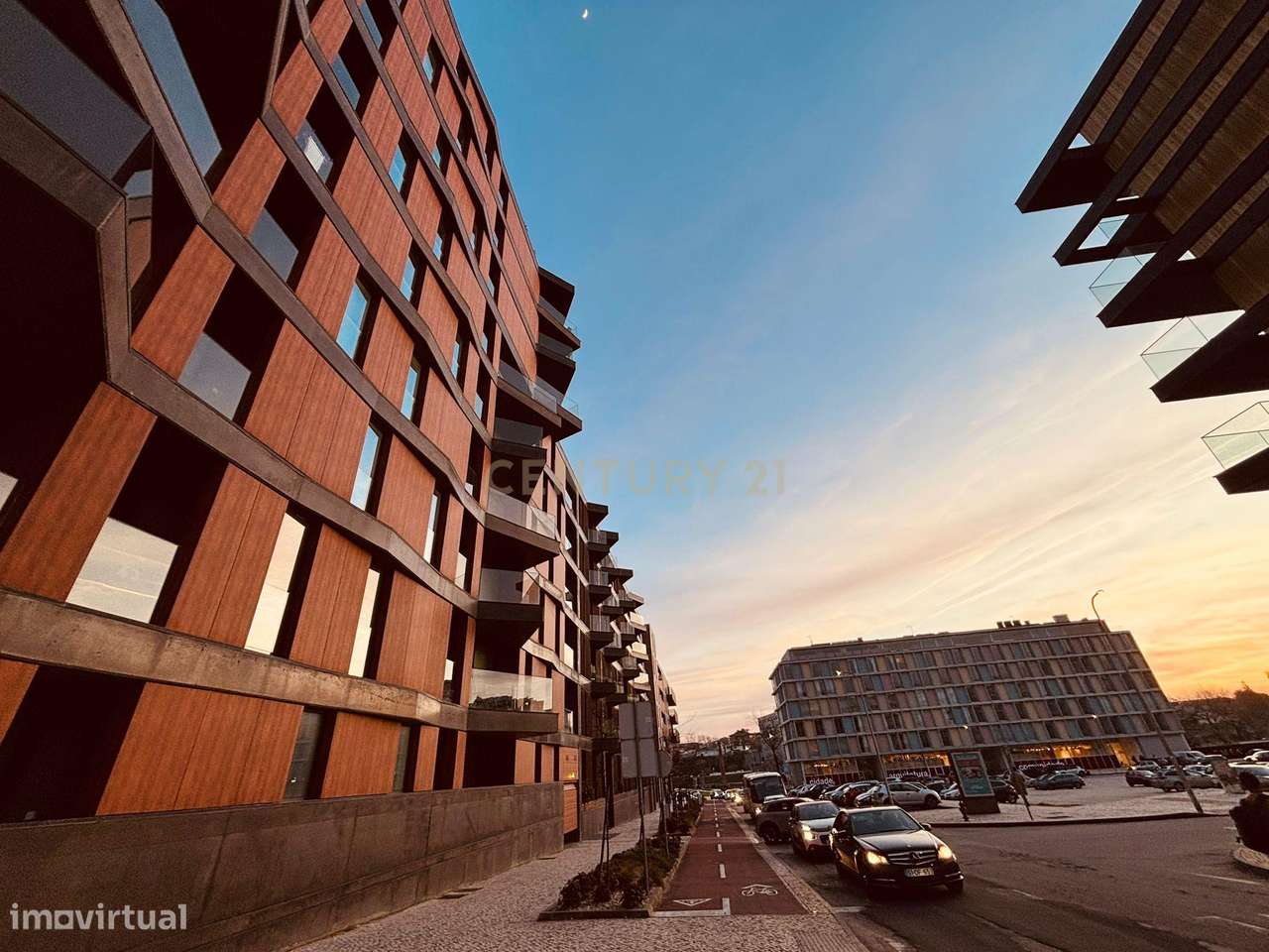 Apartamento T2 mobilado para arrendamento num local de excelência - Grande imagem: 3/29