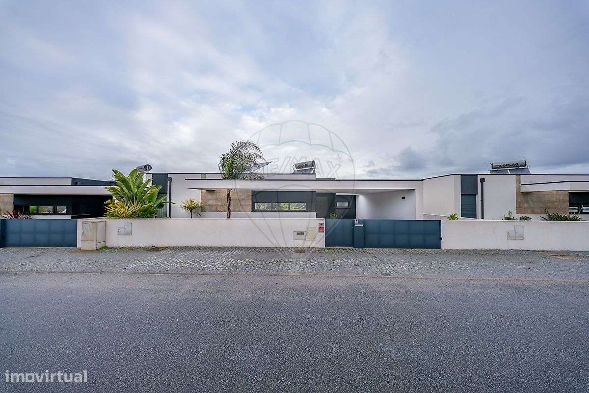 Moradia T3 para venda - Grande imagem: 2/31