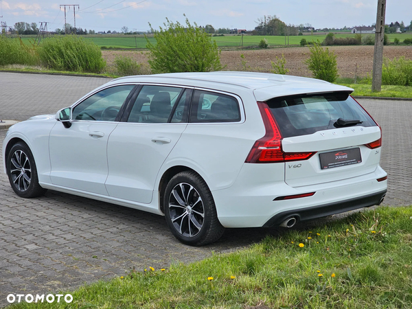 Volvo V60 D4 Momentum Pro - 5