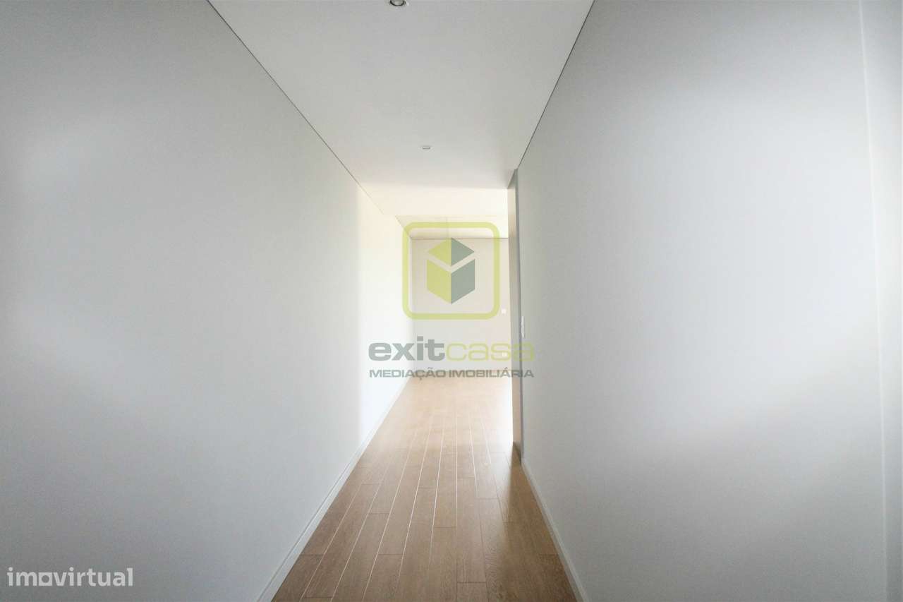 Apartamento T1 no Centro de Aveiro - Grande imagem: 4/11