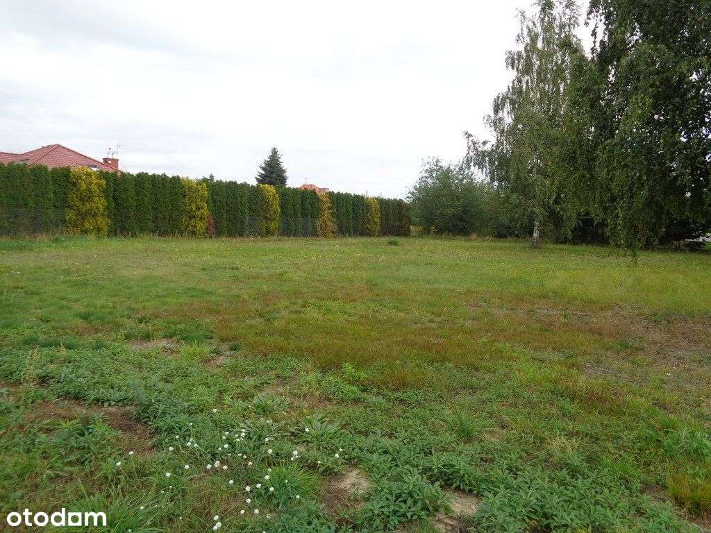 Działka budowlana w pobliżu Kampinoskiego P. N.-1